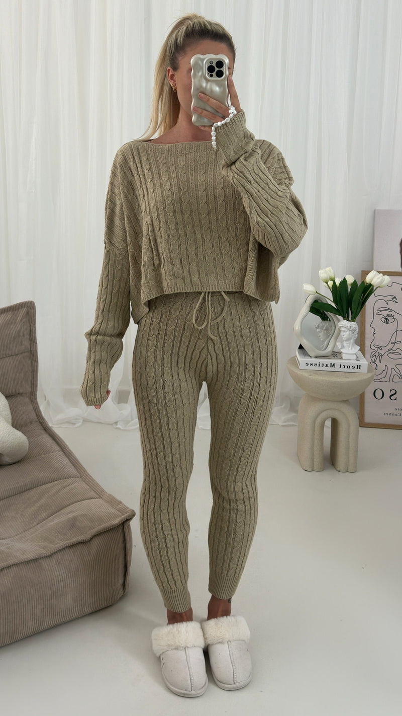 The Ellie Cable Knitted Batwing Two Piece Lounge Set