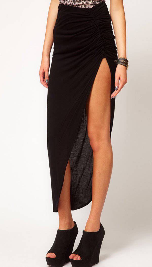 Side Ruche Maxi Skirt In Black - omgfashion.com